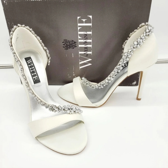 vera wang bridal shoes